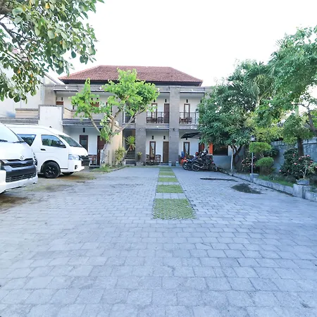 Hotel Warta Putra