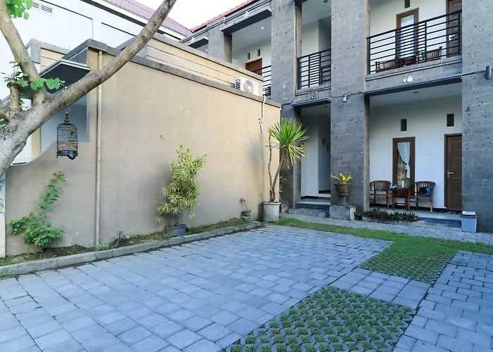 Hotel Warta Putra
